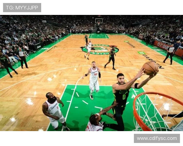 热火七人得分上双客场战胜凯尔特人喜迎六连胜